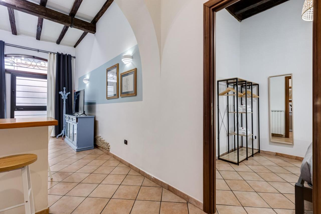 Coliseum Rome Apartments ภายนอก รูปภาพ