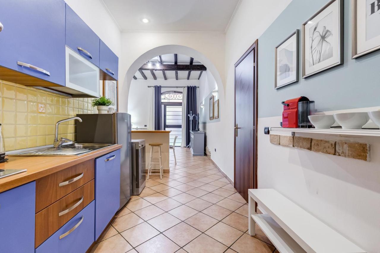 Coliseum Rome Apartments ภายนอก รูปภาพ